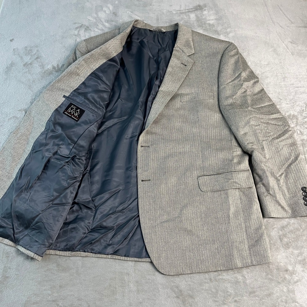 Jos A Bank Signature Collection Blazer 52R Grey Silk Camel Hair Herringbone Coat